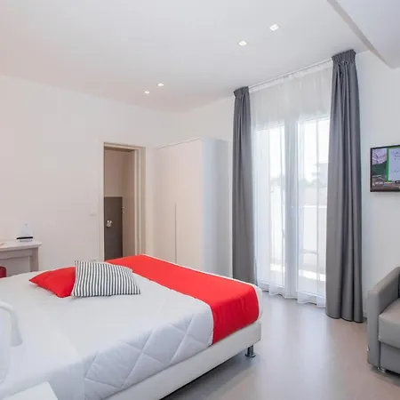 Boat - The Original Hotell Riccione