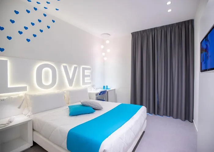 호텔 Boat - The Original 리치오네