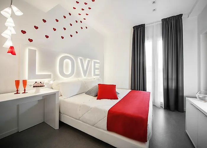 מלון Boat - The Original