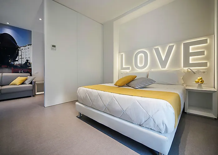 מלון Boat - The Original ריצ'יונה