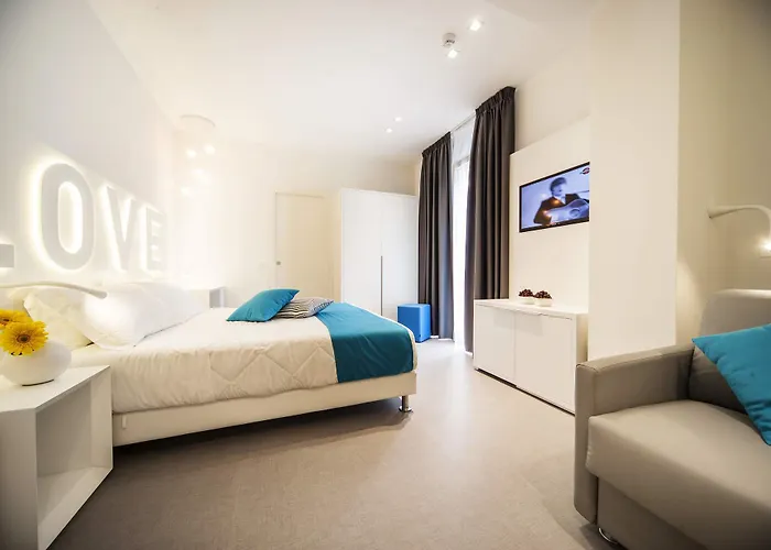 מלון Boat - The Original ריצ'יונה